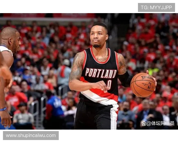 达米安利拉德如何在NBA赛场上重塑自己的传奇之路