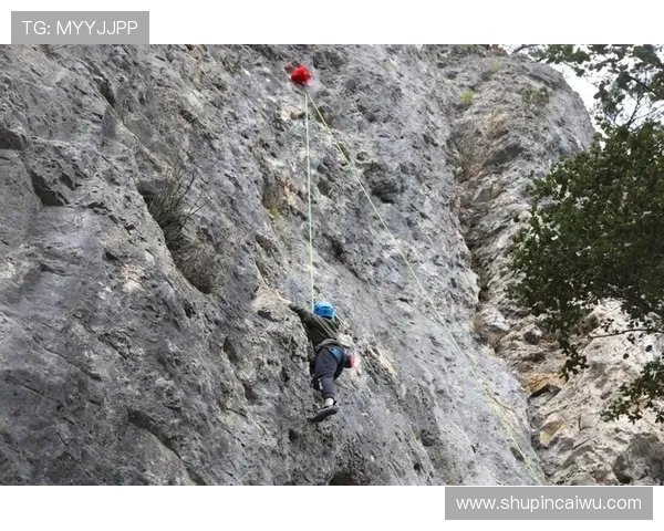 重庆攀岩队在全国攀岩配合排行榜中荣登第八名展现实力与潜力